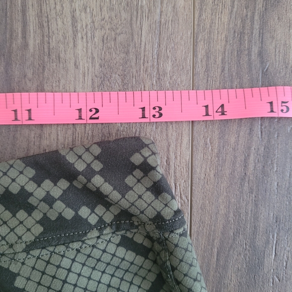 Lululemon Jogger Pants - Picture 4 of 5